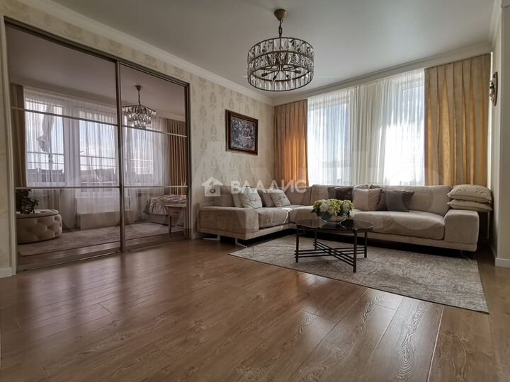 2-к. квартира, 61 м², 6/6 эт.
