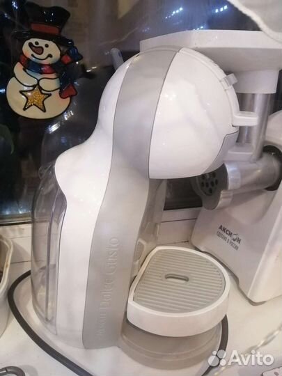 Капсульная кофемашина dolce gusto