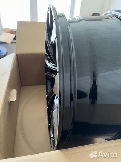 R20 6x139.7 Новые Диски Wald Jarret на TLC Prado