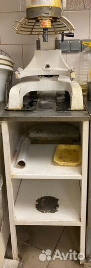 Стол 600х400 под миксер планетарный с полкой