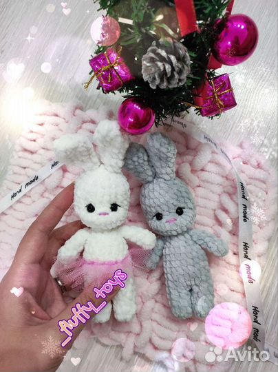 Заяц вязаный,подарок,плюшевый зайка