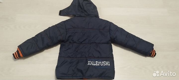 Куртка на мальчика. 128
