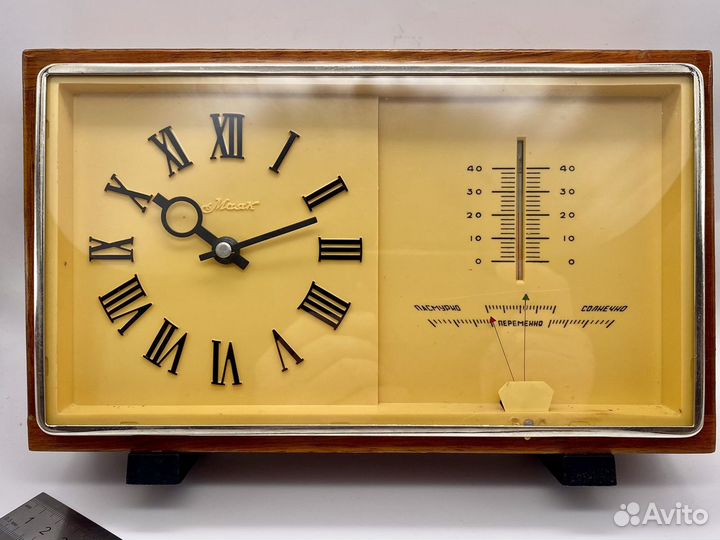 Настольные часы Маяк, термометр, барометр, СССР