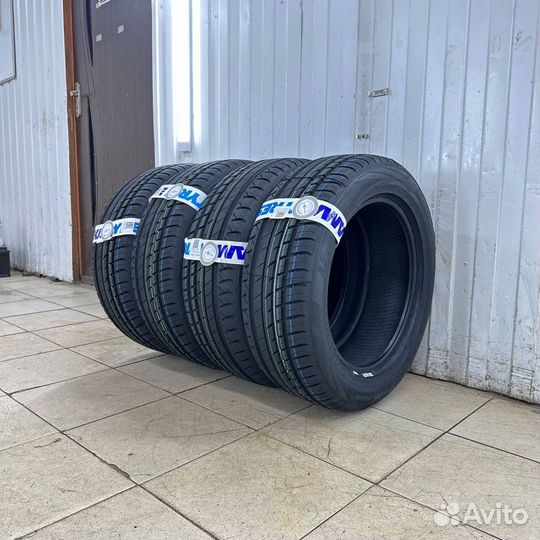 Viatti Strada Asimmetrico V-130 215/55 R16