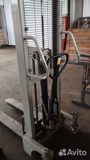 Штабелер ручной гидравлический 1.5т Tisel