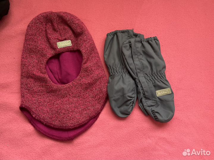 Шапка шлем и варежки