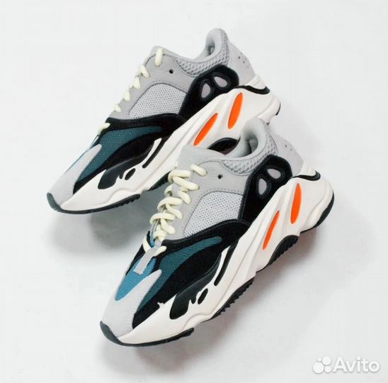 Кроссовки adidas yeezy boost 700