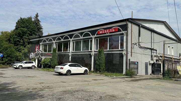Здание, 1376 м²