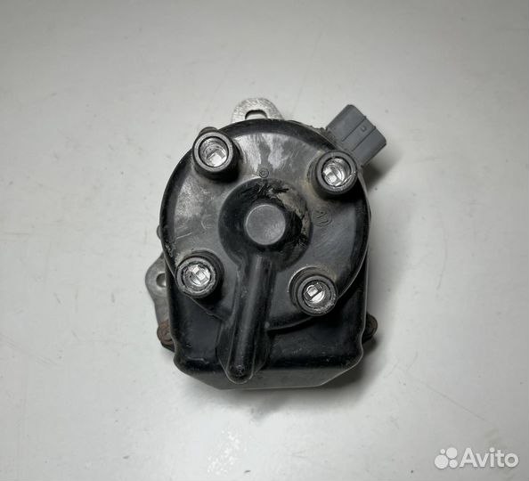 Трамблер распределитель Honda Accord 6