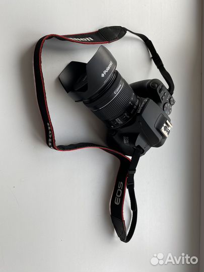 Фотоапарат canon eos250D