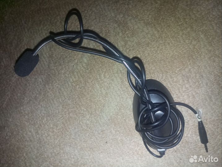Микрофон петличный