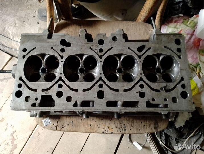 ГБЦ и распредвалы