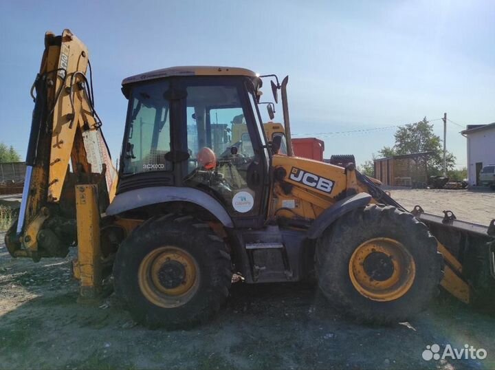 Экскаватор-погрузчик JCB 3CX-4WS-SM, 2011