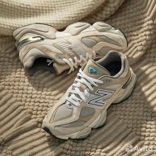 NEW balance 9060