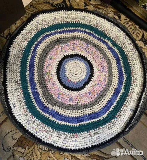 Вязаные коврики