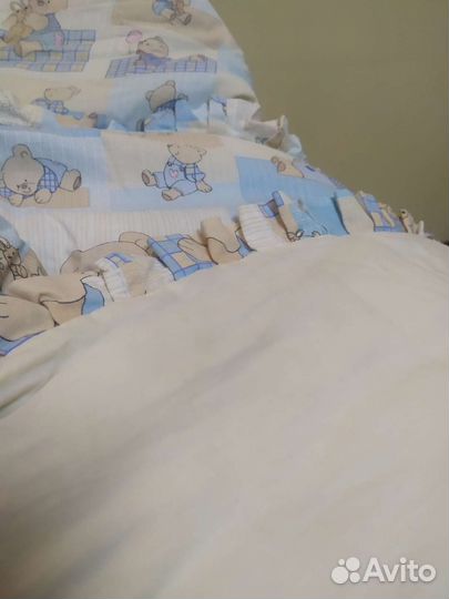 Бортики в детскую кроватку