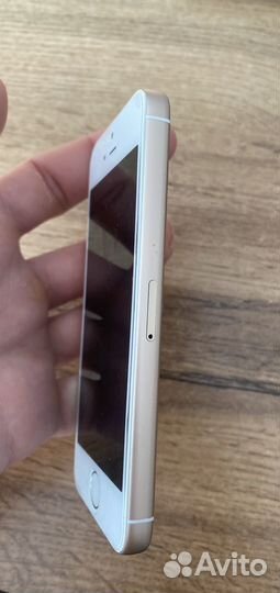 iPhone 5S, 16 ГБ