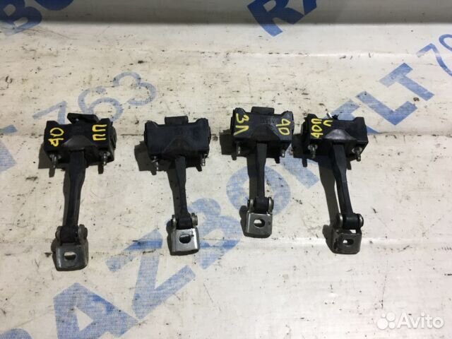 Ограничитель двери LADA vesta 2017 1.6 мт седан