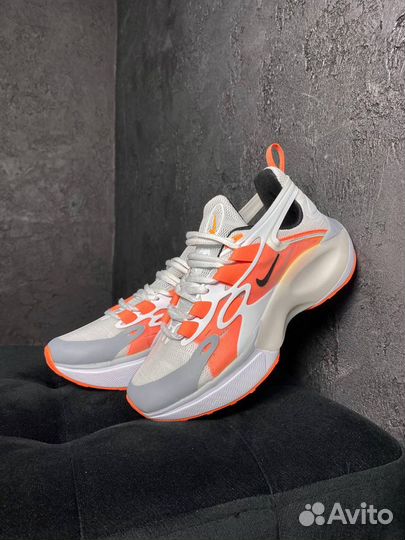 Кроссовки Nike Signal D/MS/X White Orange