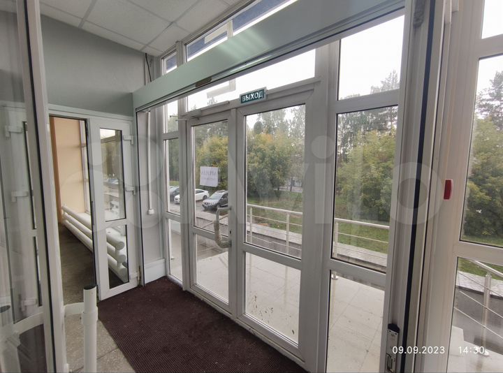 Торговая площадь с витражными окнами, 170 м²