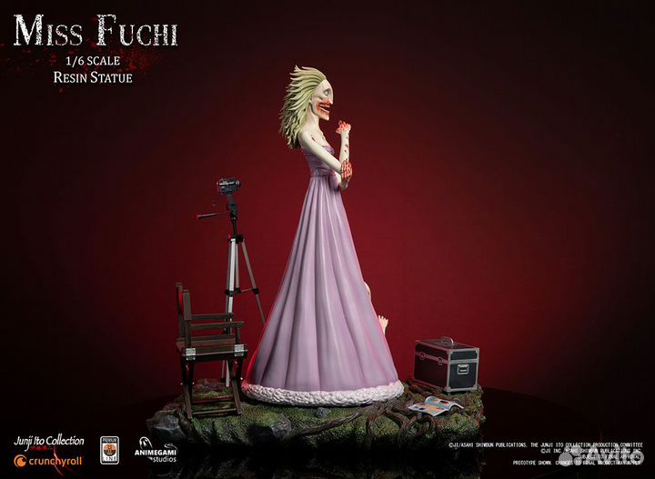 Miss Fuchi (Manga Edition)