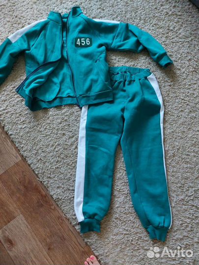 Спортивный костюм женский