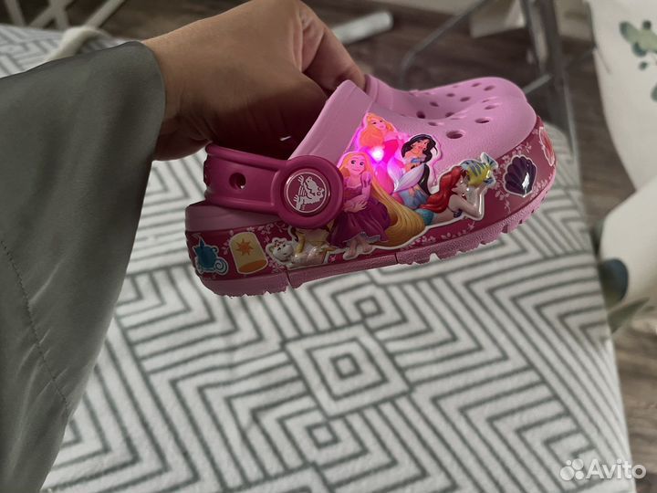 Сабо Crocs c6 disney новые