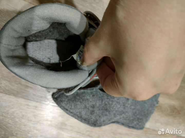 Лыжные ботинки