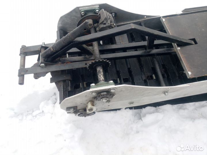 Сноубайк BRP, гусеничный комплект