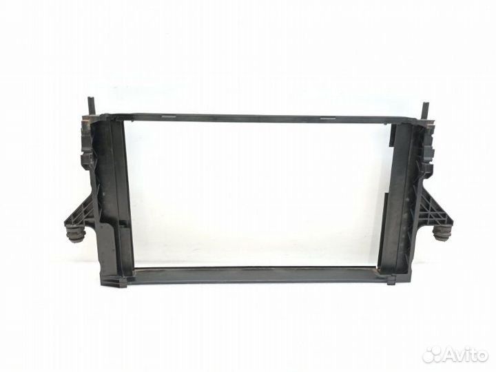 Рамка радиатора Volvo S40 2006