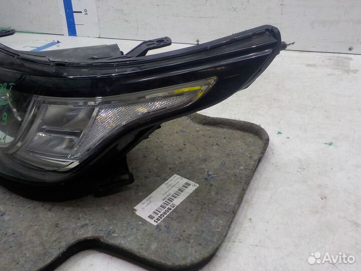 Фара левая Land Rover Range Rover Sport 2013