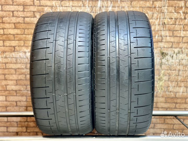 Pirelli P Zero Corsa 275/35 R19