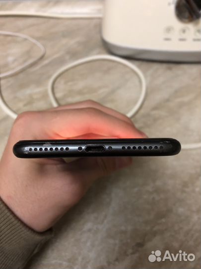 iPhone 8 Plus, 64 ГБ