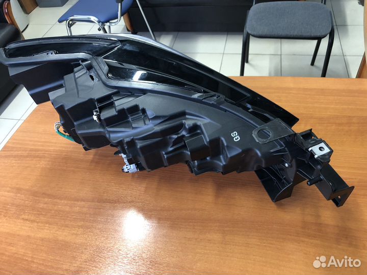 Mazda 6 GJ Фара передняя Левая 2018