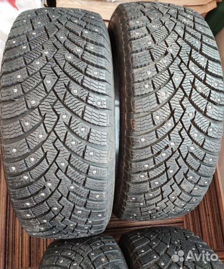 Pirelli Ice Zero 2 245/40 R18