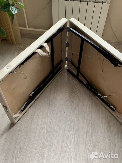 Кушетка косметологическая