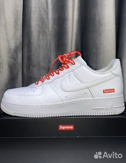 Nike Air Force 1 low supreme