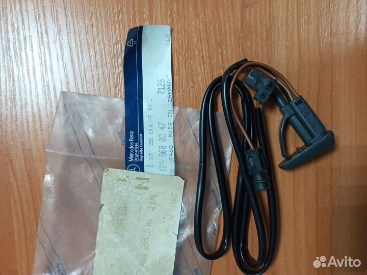 Форсунка омывателя mercedes-benz