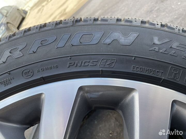 Комплект оригинал колёс Range Rover Vogue R21