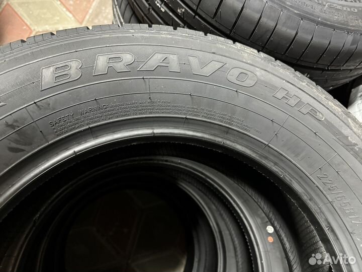 Maxxis Bravo HP-M3 225/65 R17 102H