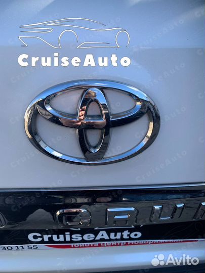Эмблема Toyota на крышку Land Cruiser 200 16-21 г