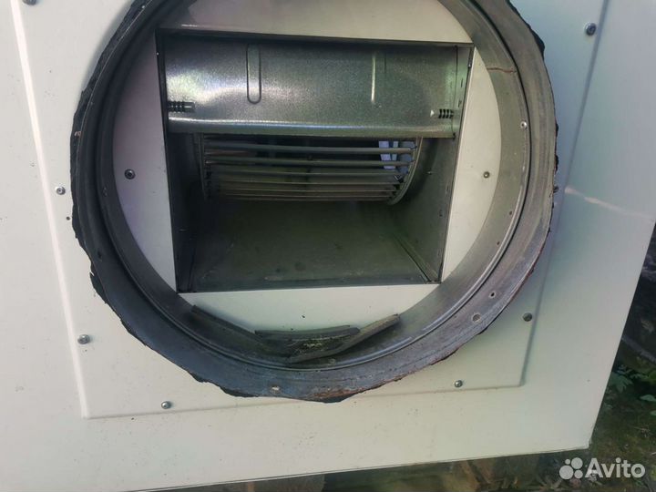 Осушитель воздуха для бассейна Dantherm CDP 75
