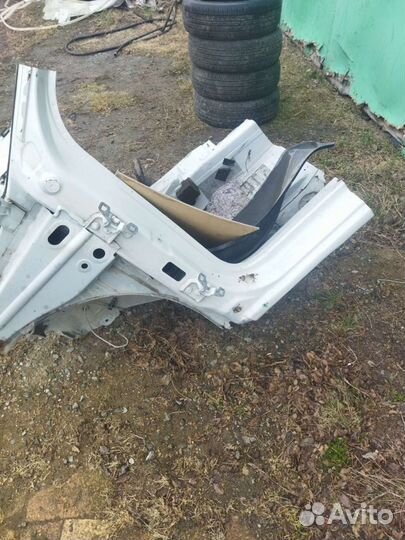 Четверть левая (стойка) Логан 2