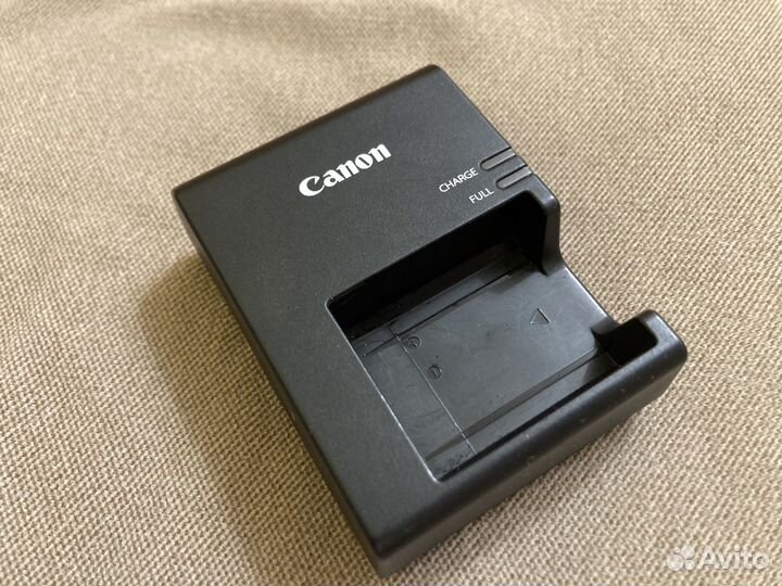 Зарядка Canon