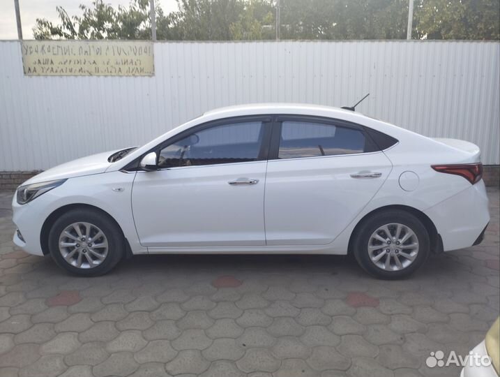 Hyundai Solaris 1.6 AT, 2017, 174 000 км