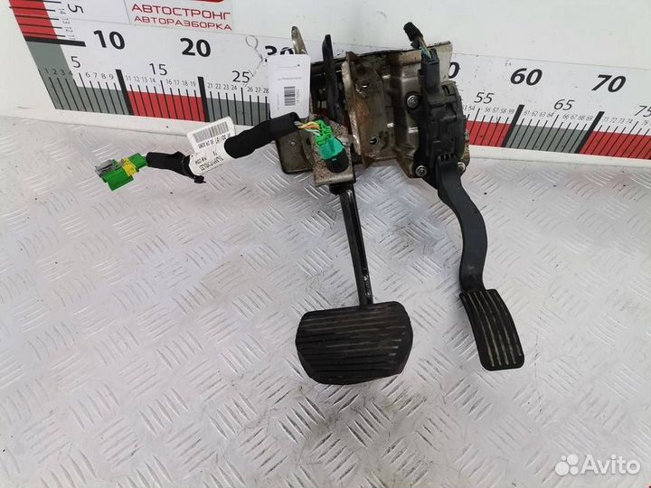 Узел педальный (блок педалей) Peugeot 207 2006