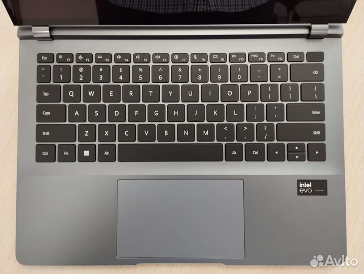 Huawei MateBook GT 14 Intel Core Ulta 5 125H