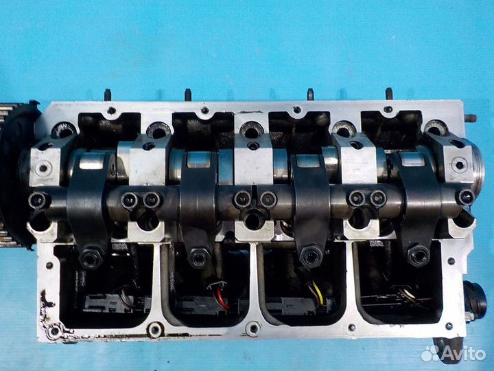 Головка блока цилиндров (гбц) volkswagen Jetta 5 2