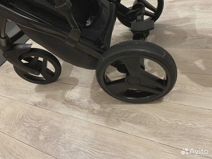 Коляска 2 в 1 экокожа