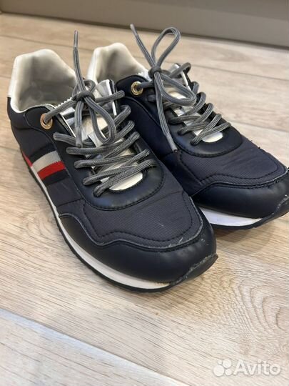 Кроссовки tommy hilfiger 38